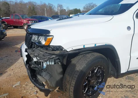 2020 Jeep Grand Cherokee Laredo E 4X4 from USA, damaged, VIN 1C4RJFAGXLC271010